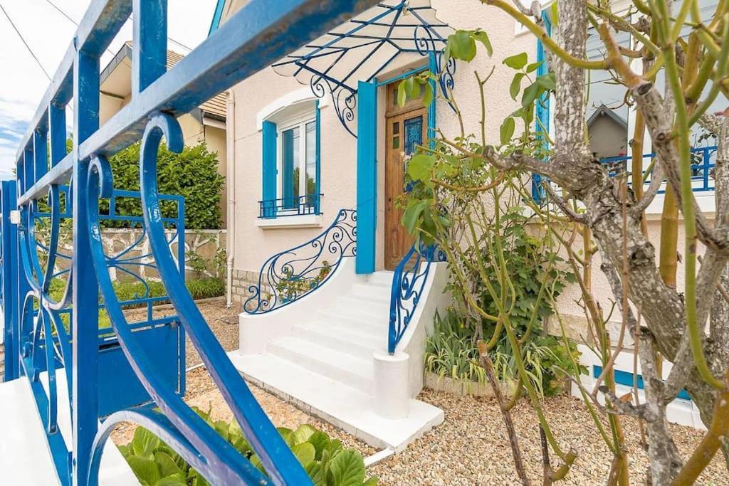 Le Montrachet Villa Dijon Buitenkant foto